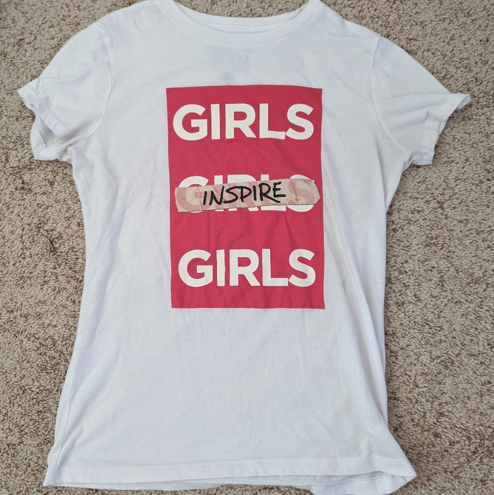 "Girls Inspire Girls" Free State Graphic T-shirt